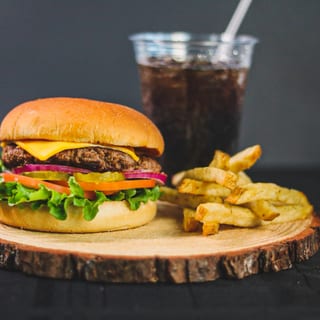 Jr. Cheeseburger Meal