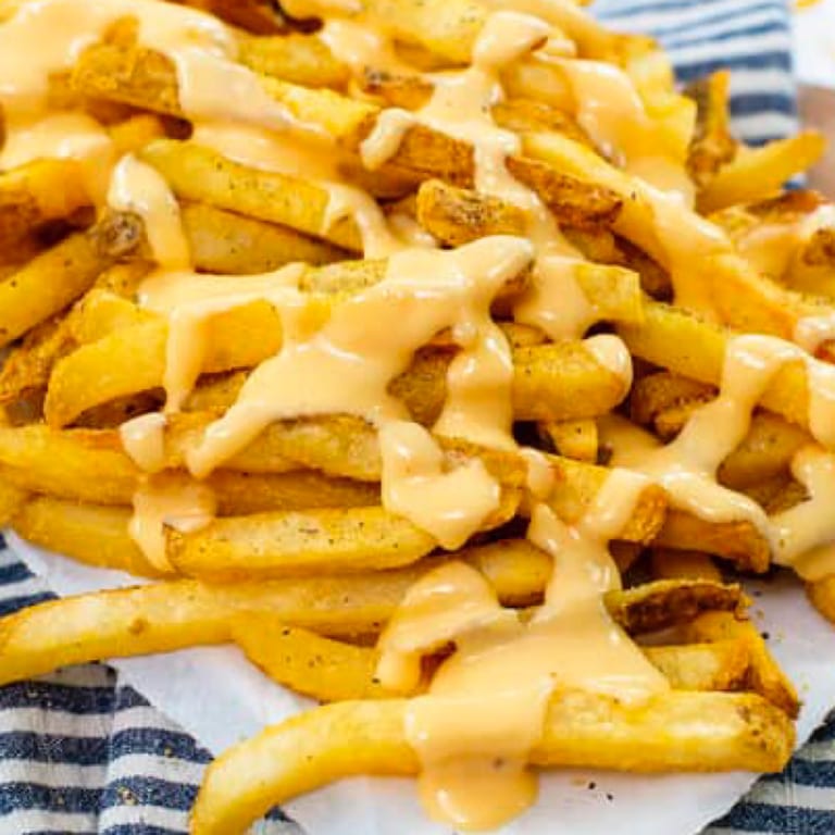 Delicious cheese fries